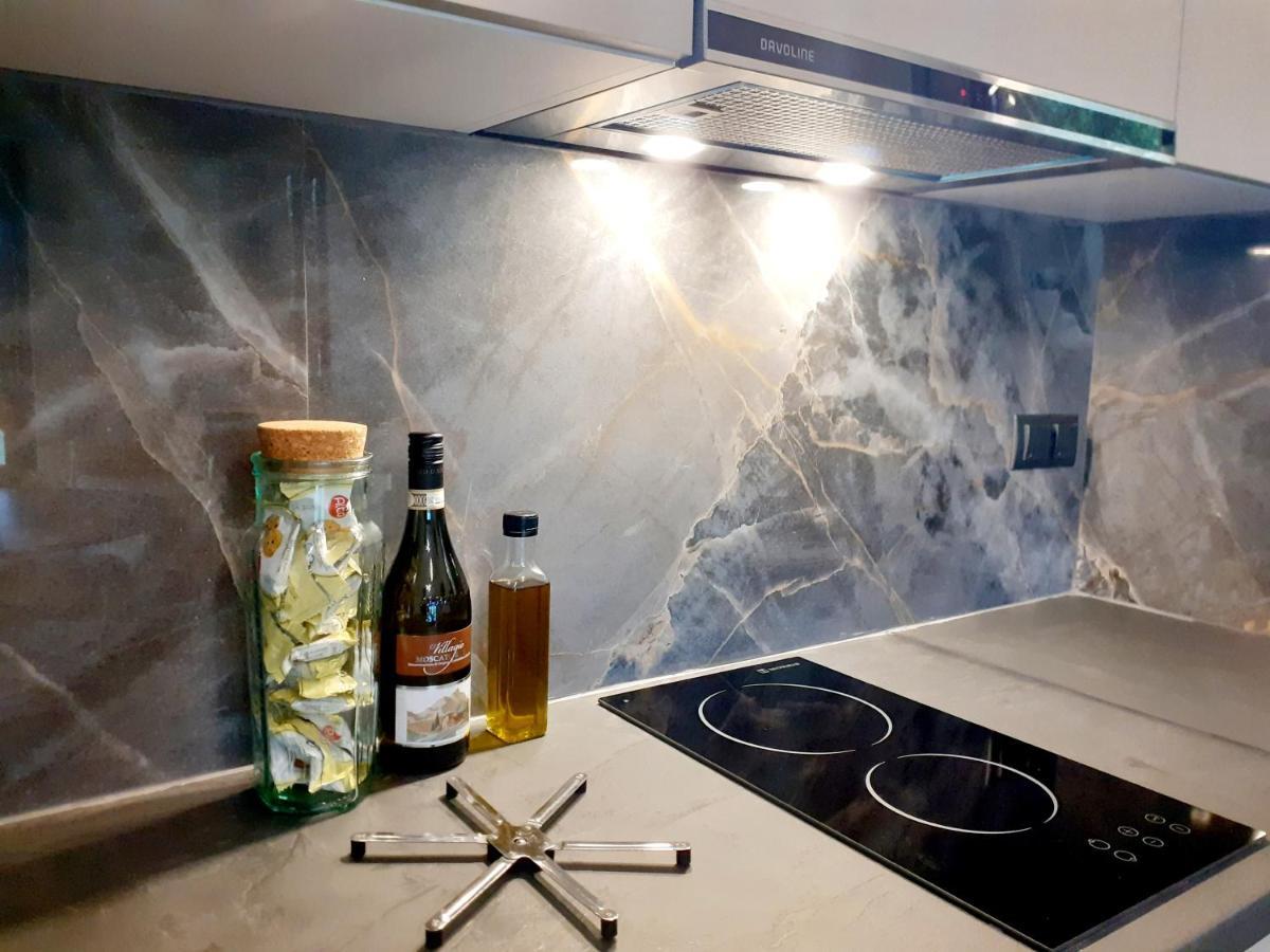 The Zen Point Detox Suites Marathopoli Exteriör bild