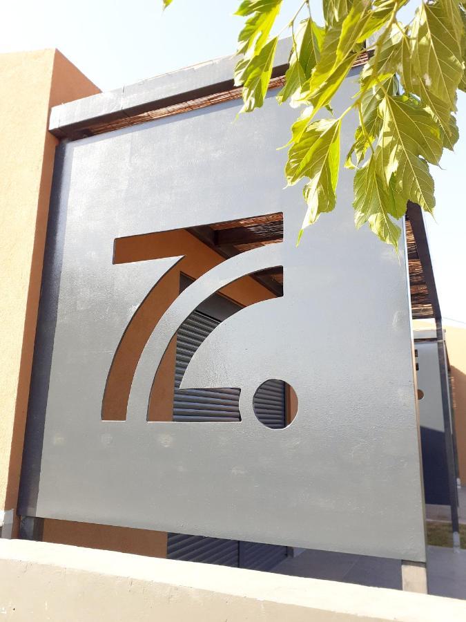 The Zen Point Detox Suites Marathopoli Exteriör bild