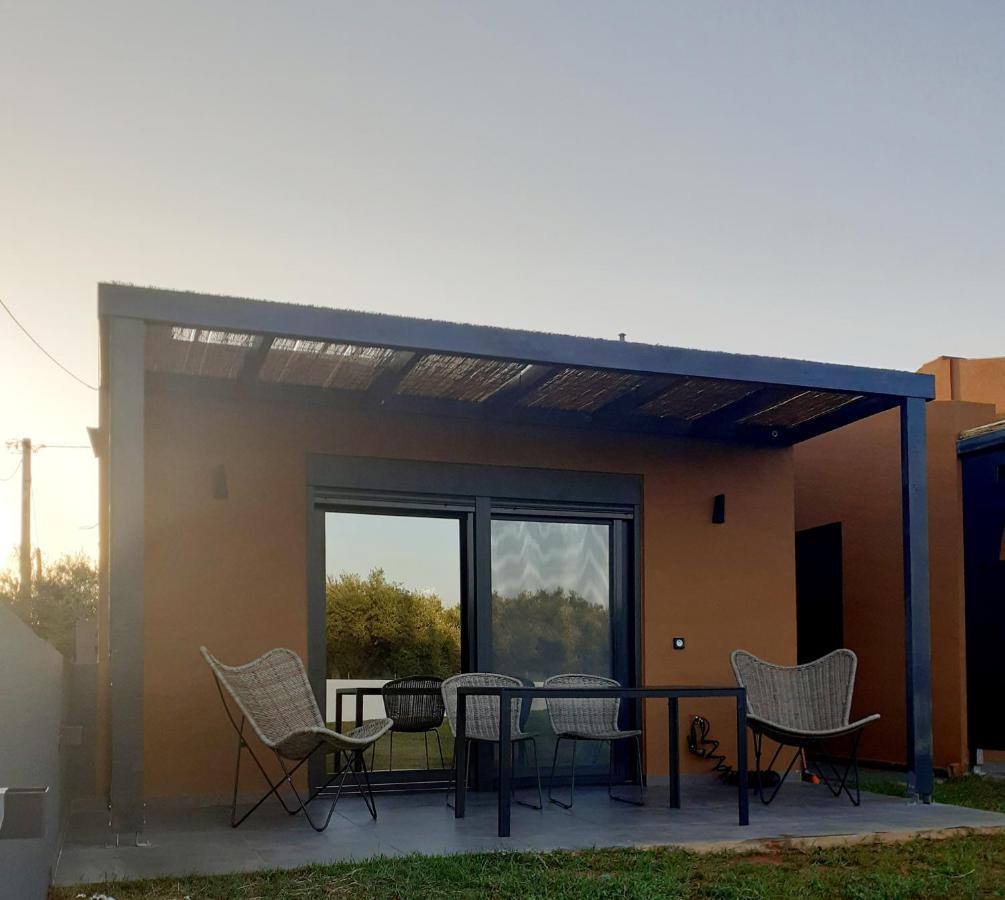 The Zen Point Detox Suites Marathopoli Exteriör bild