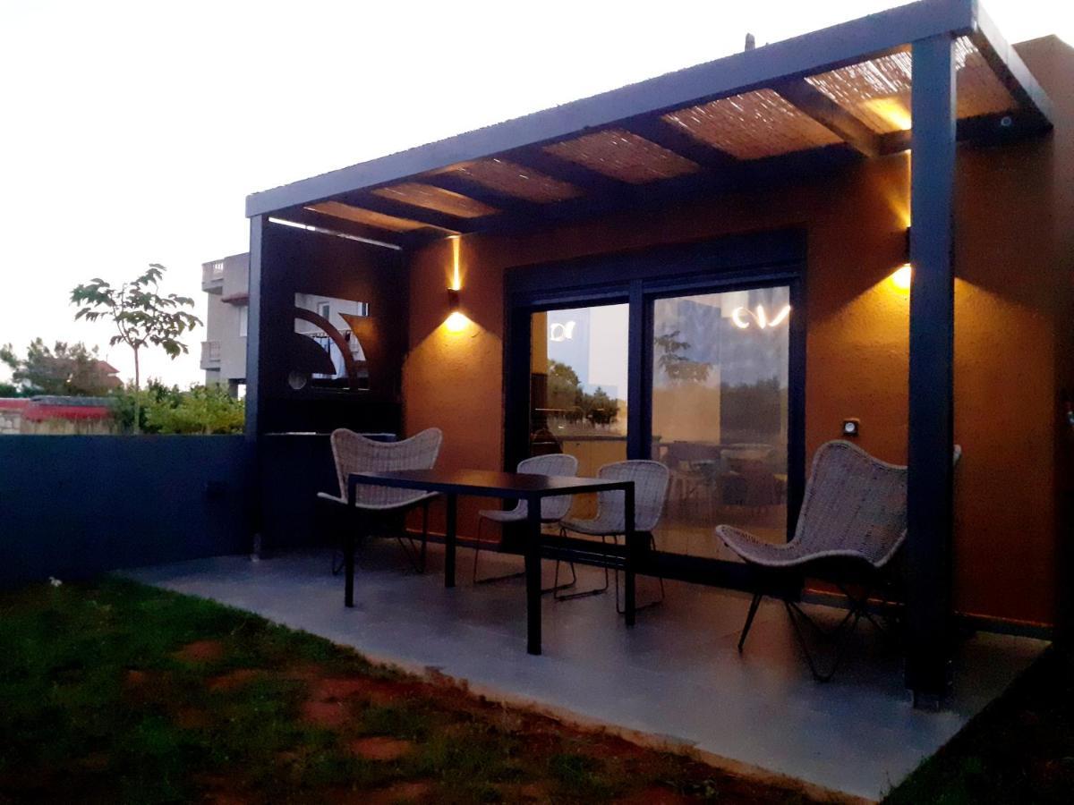 The Zen Point Detox Suites Marathopoli Exteriör bild