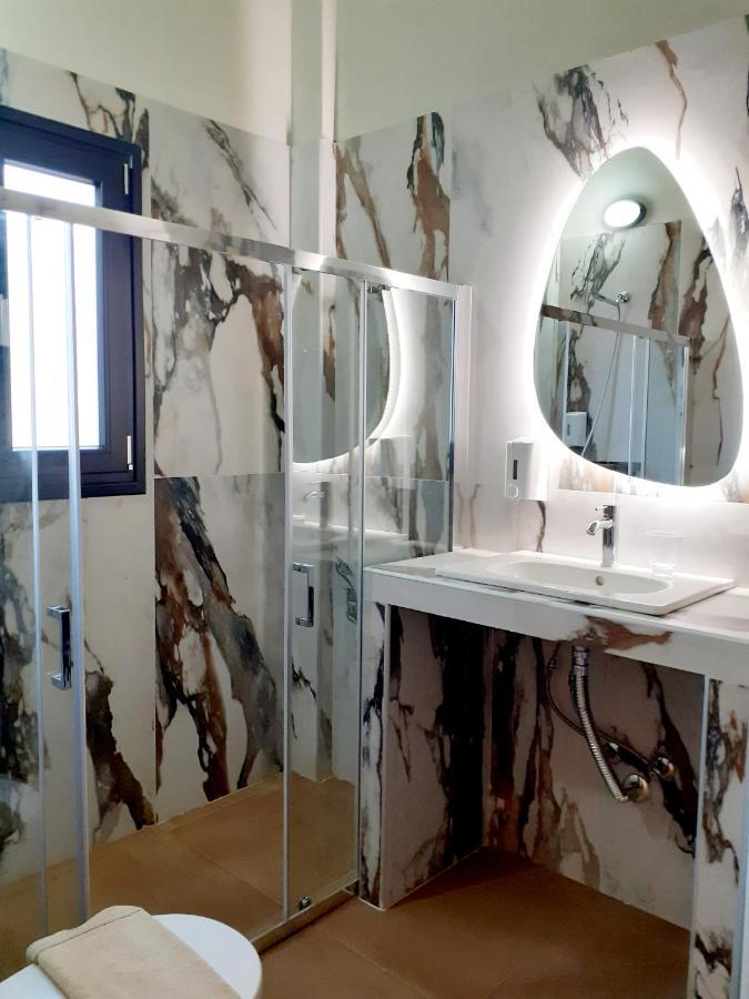 The Zen Point Detox Suites Marathopoli Exteriör bild