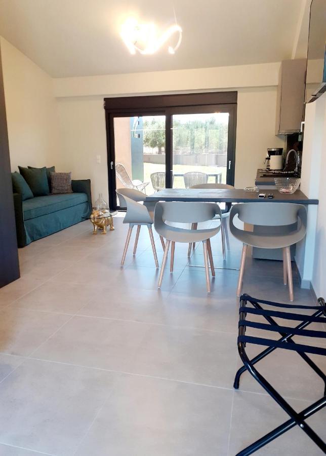 The Zen Point Detox Suites Marathopoli Exteriör bild